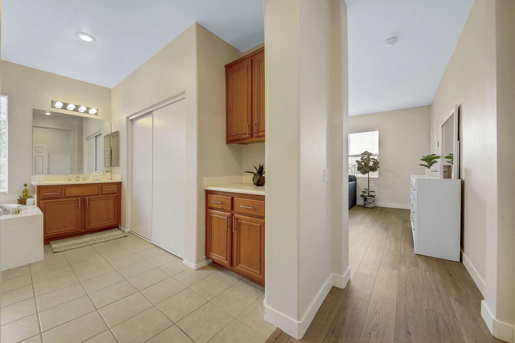 MLS #219137432DA image #18