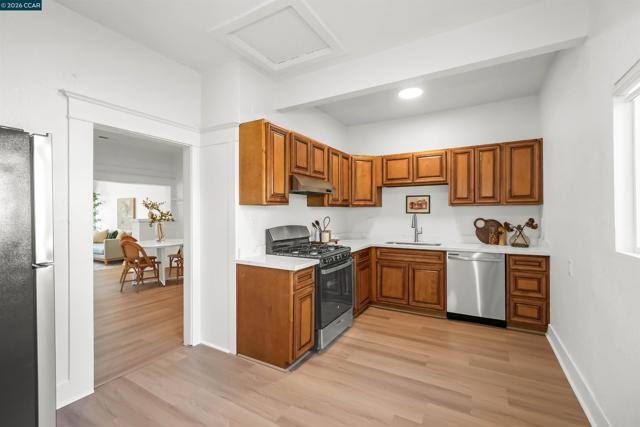 Image 20 of 58 For 456 4th St  