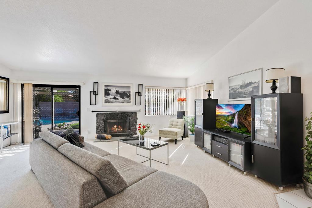 MLS #219137191DA image #4