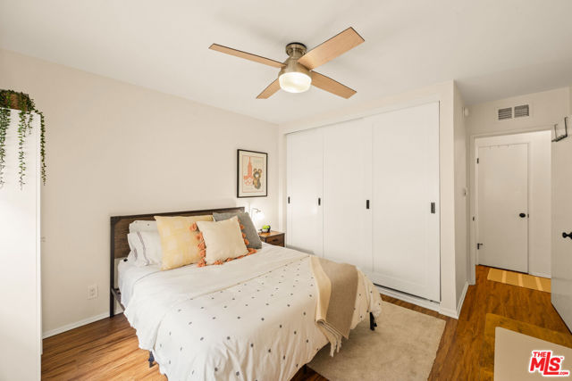 2621 Centinela Avenue, 17 photo 14