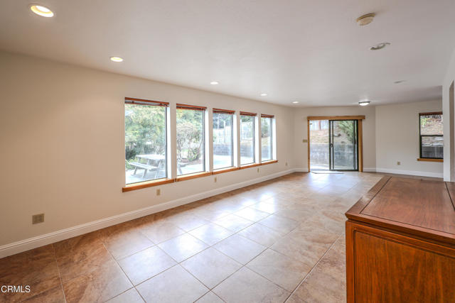 Detail Gallery Image 14 of 74 For 31600 Little Valley Rd, Fort Bragg,  CA 95437 - 3 Beds | 2 Baths