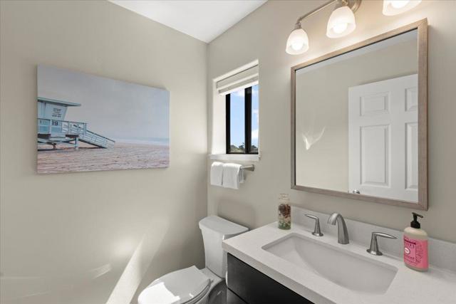 29 Seascape Resort Drive, Aptos CA: https://media.crmls.org/mediaz/07bca459-c2c0-4ab1-aac3-7cb880a78a1f.jpg