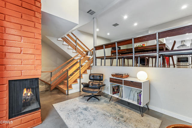 Detail Gallery Image 26 of 47 For 11912 Riverside Dr #20,  Valley Village,  CA 91607 - 2 Beds | 3 Baths