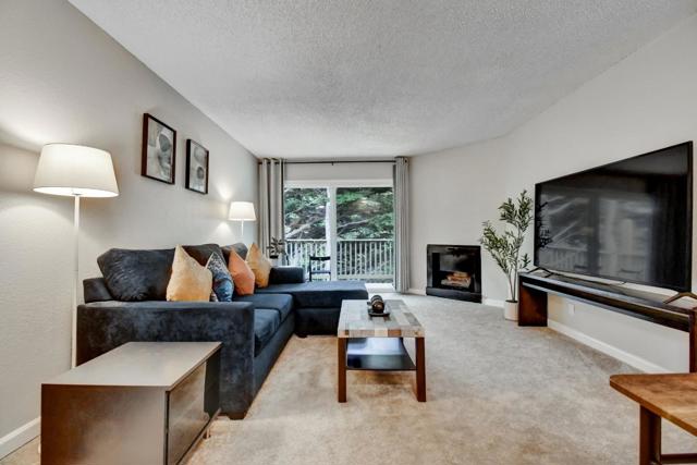 377 Mandarin Drive, Daly City CA: https://media.crmls.org/mediaz/07bf4318-b546-444a-8e24-1762bd6f4cfb.jpg