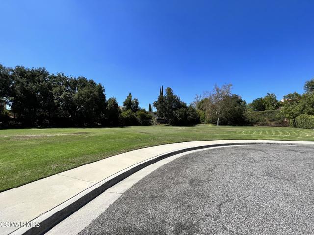 29160 Oakpath Drive, Agoura Hills CA: https://media.crmls.org/mediaz/07c06b89-0e91-4920-a0d2-9da51bb14c19.jpg