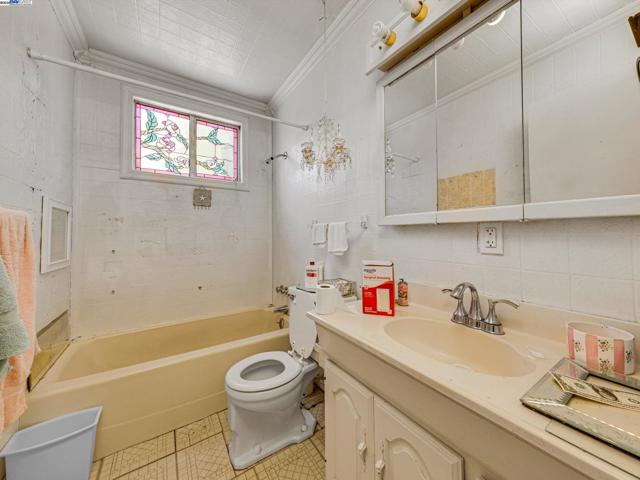 Image 14 of 40 For 4961 Wheeler Dr