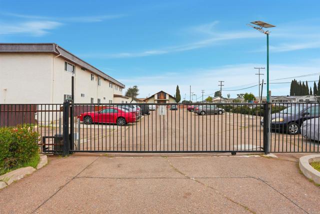 Detail Gallery Image 6 of 17 For 1629 Palm Ave, National City,  CA 91950 - – Beds | – Baths