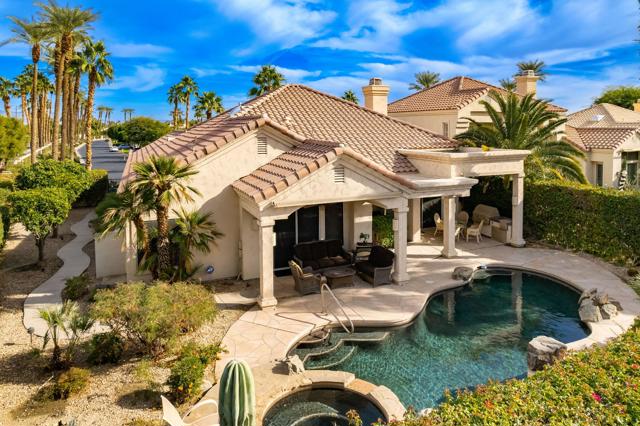 50075 Doral Street, La Quinta CA: https://media.crmls.org/mediaz/07c3954b-cea6-4d60-a594-c17e4c36bd68.jpg