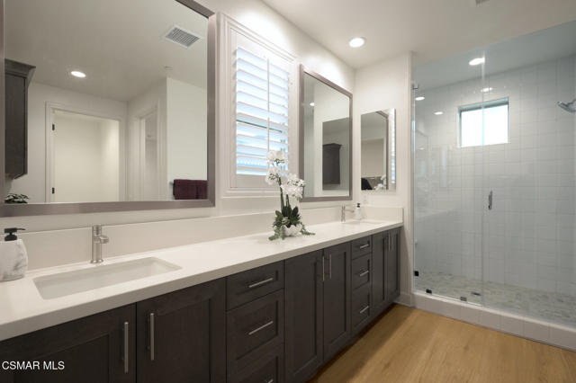 Image 12 of 34 For 2424 Quartsite Drive