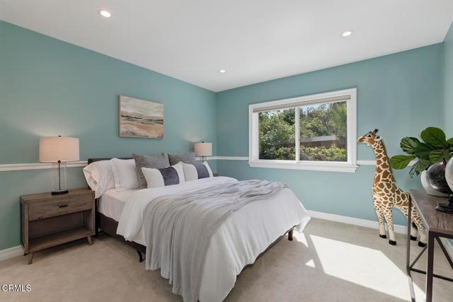 423 Lakeview Road, Pasadena CA: https://media.crmls.org/mediaz/07c5397b-0540-41e7-a767-44b801b8d297.jpg