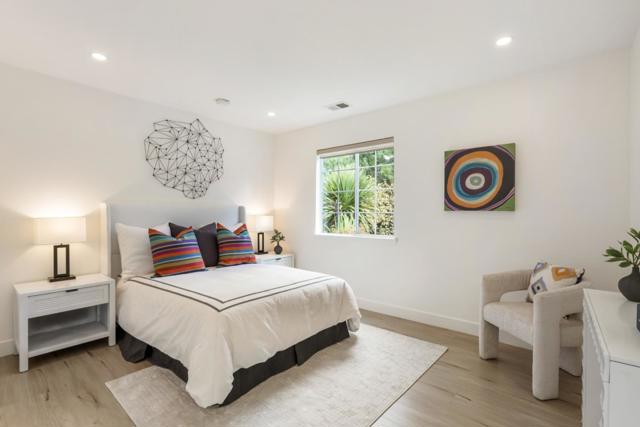 2064 Rialto Court, Mountain View CA: https://media.crmls.org/mediaz/07c53dea-2434-445e-8176-abbc7bf5ca95.jpg