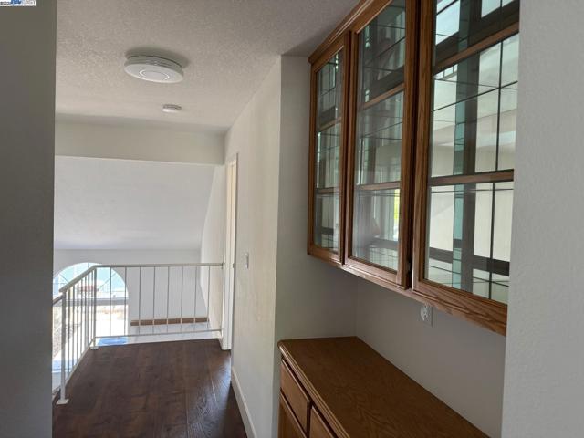 118 Pelican Loop, Pittsburg CA: https://media.crmls.org/mediaz/07c56cd2-9ee2-44b2-ae8d-b668fdc98371.jpg