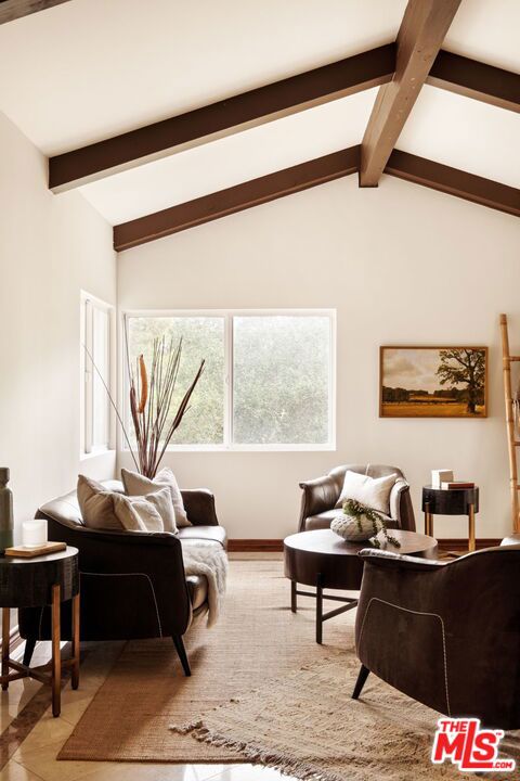 2617 Sleepy Hollow Place, Glendale CA: https://media.crmls.org/mediaz/07c5c8c9-bb33-4c14-a3ab-1e7315ed4b67.jpg