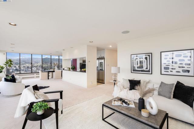 Details for 565 Bellevue  1903, Oakland, CA 94610