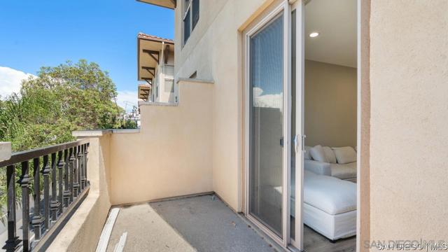 Image 26 of 31 For 8301 Rio San Diego Dr  7