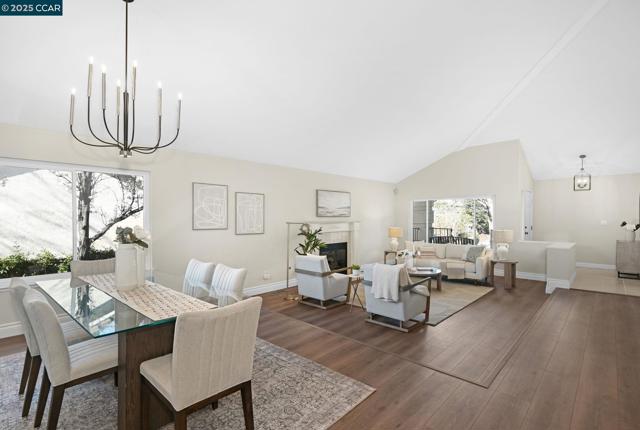 4072 Westminster Pl, Danville CA: https://media.crmls.org/mediaz/07c86a45-231d-4838-9c35-b446fa1576b1.jpg