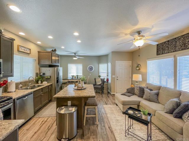 Image 16 of 33 For 8545 Mission Gorge Rd  Spc 211