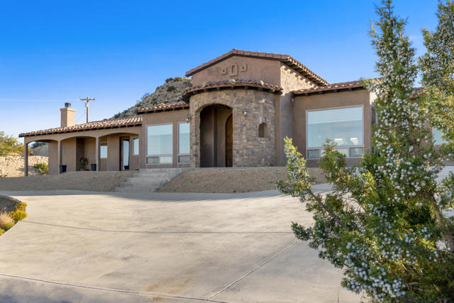 Image 3 for 56245 Cobalt Rd, Yucca Valley, CA 92284