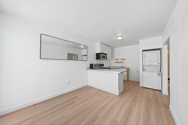 562 Lindsay Street, El Cajon CA: https://media.crmls.org/mediaz/07ca51d7-d96d-4136-9b23-96d4c413d6a0.jpg