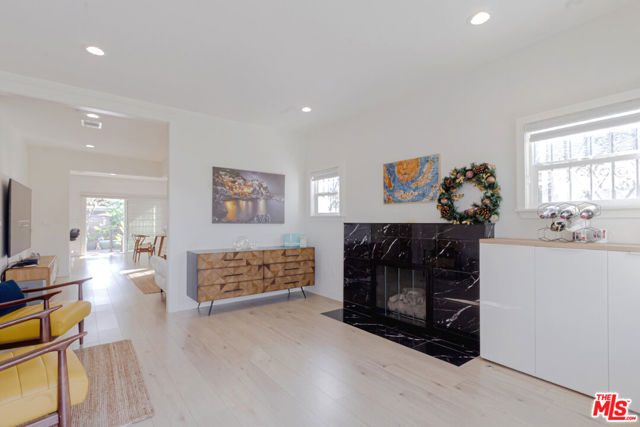 1026 Westchester Place, Los Angeles CA: https://media.crmls.org/mediaz/07ca59b4-8f8f-4a0c-9994-f78606360b5a.jpg