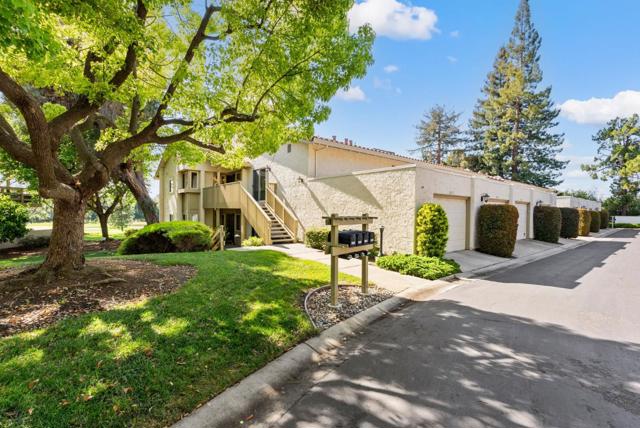8356 Charbono Court, San Jose CA: https://media.crmls.org/mediaz/07cc9e89-02af-4a4d-80a0-fbf08634373c.jpg