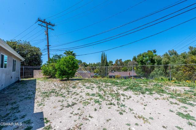 1499 Calle Morera, Thousand Oaks CA: https://media.crmls.org/mediaz/07ce85bb-f06a-4340-a5ee-6e2327bcb9b1.jpg