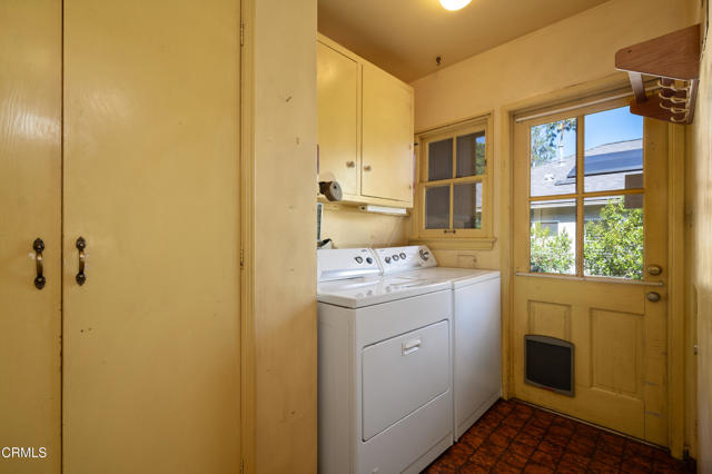 Detail Gallery Image 15 of 52 For 2232 Brigden Rd, Pasadena,  CA 91104 - 2 Beds | 2 Baths