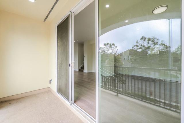 401 San Luis Avenue, Watsonville CA: https://media.crmls.org/mediaz/07ced07c-f038-4d06-b3f3-0ed5a3c60711.jpg