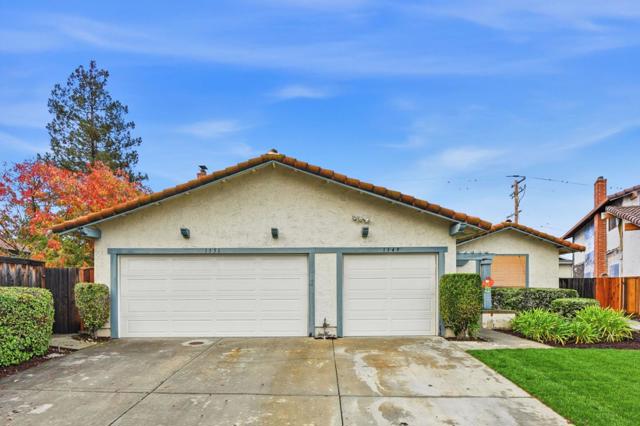 1349 Coniston Court, San Jose CA: https://media.crmls.org/mediaz/07ced8ce-bca3-4067-9b54-d01dadc9826f.jpg