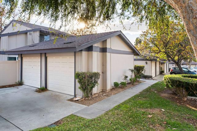 17281 Caminito Canasto, San Diego, California 92127, 3 Bedrooms Bedrooms, ,2 BathroomsBathrooms,Townhouse,For Sale,Caminito Canasto,250000627SD