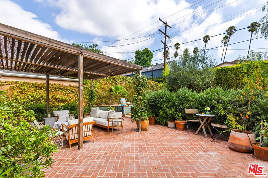 MLS #25608357 image #20