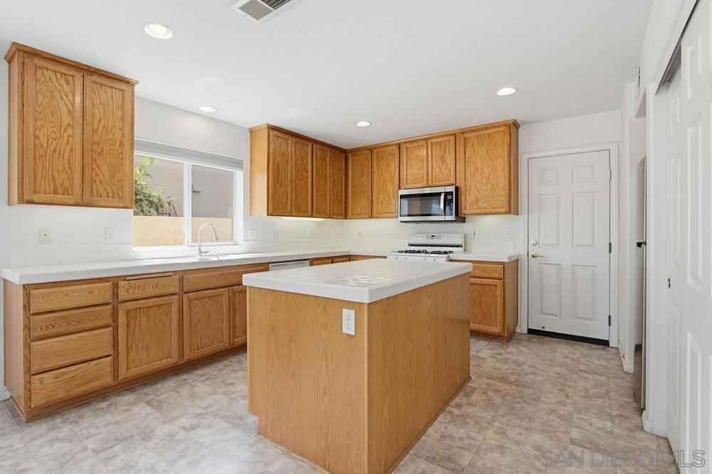 8355 Jade Coast - photo 15