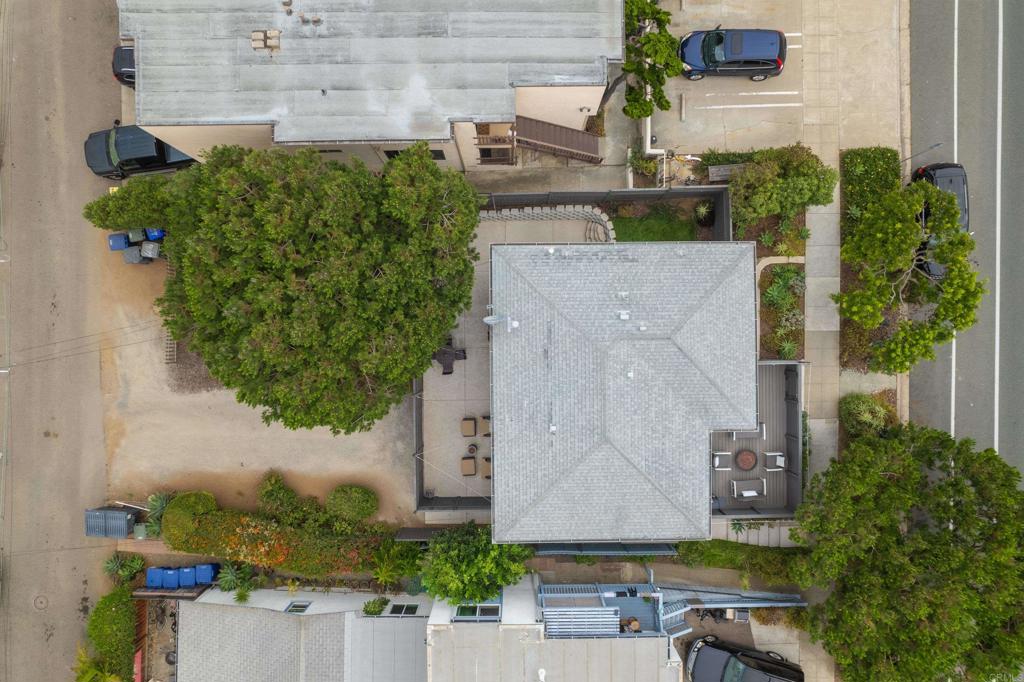 https://media.crmls.org/mediaz/07d0177e-5812-4129-8fb9-bb64ed2daad6.jpg?preset=X-Large