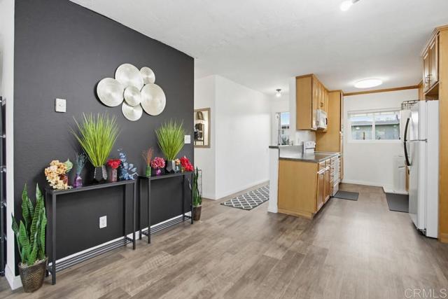 Detail Gallery Image 16 of 55 For 8220 Vincetta Dr #44,  La Mesa,  CA 91942 - 2 Beds | 2 Baths