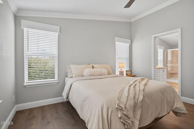 1215 Anchors Way Drive, Ventura CA: https://media.crmls.org/mediaz/07d27610-055b-4c5a-aae3-d032bb4c4c24.jpg