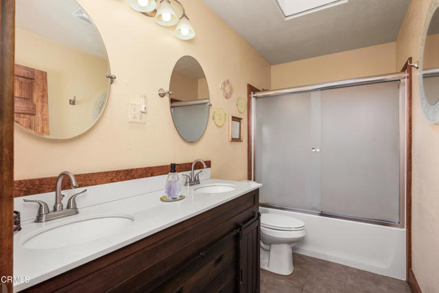 51793 Quail Ridge Road, Oakhurst CA: https://media.crmls.org/mediaz/07d2aa40-5c92-45b0-b08d-6fdfbaad01a6.jpg