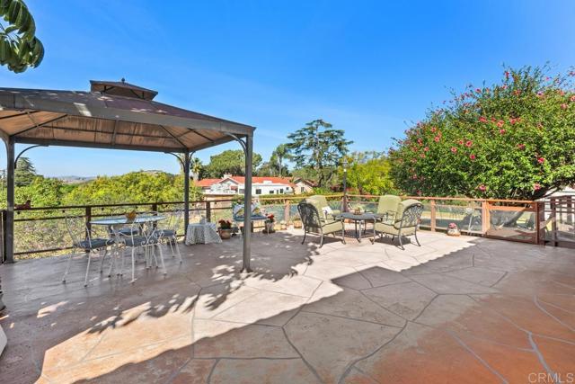 Detail Gallery Image 42 of 54 For 2394 Vista Grande, Vista,  CA 92084 - 3 Beds | 2/1 Baths