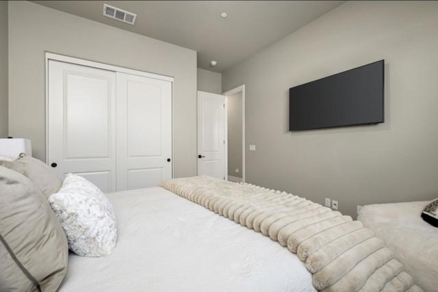 51720 Marquis Lane, La Quinta CA: https://media.crmls.org/mediaz/07d32669-8970-453c-9551-e7492a3106aa.jpg
