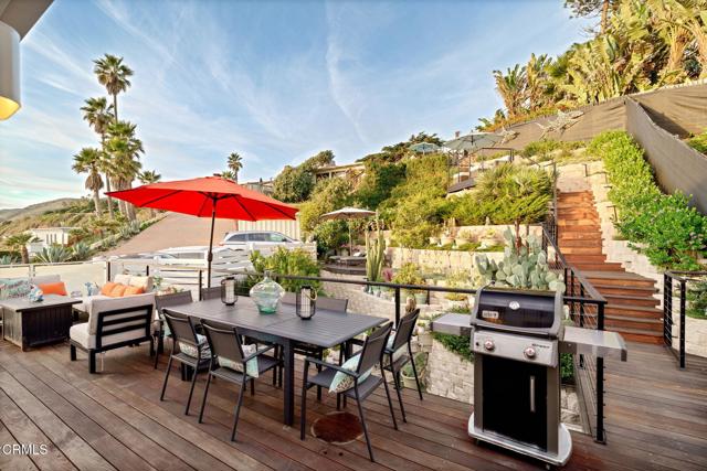 Detail Gallery Image 3 of 52 For 11770 Pacific Coast Hwy #U,  Malibu,  CA 90265 - 4 Beds | 4 Baths