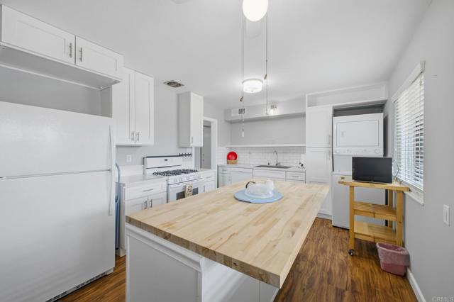 Detail Gallery Image 7 of 23 For 28546 Murrieta, Menifee,  CA 92586 - 2 Beds | 1 Baths