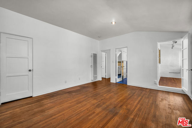10801 LINDBROOK Drive, Los Angeles CA: https://media.crmls.org/mediaz/07d4f69f-36b0-4d70-a7a6-945cb8613c34.jpg