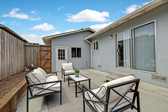 3501 Longview Drive, San Bruno CA: https://media.crmls.org/mediaz/07d6d6b6-cfb6-4fff-8055-50e2b489750a.jpg