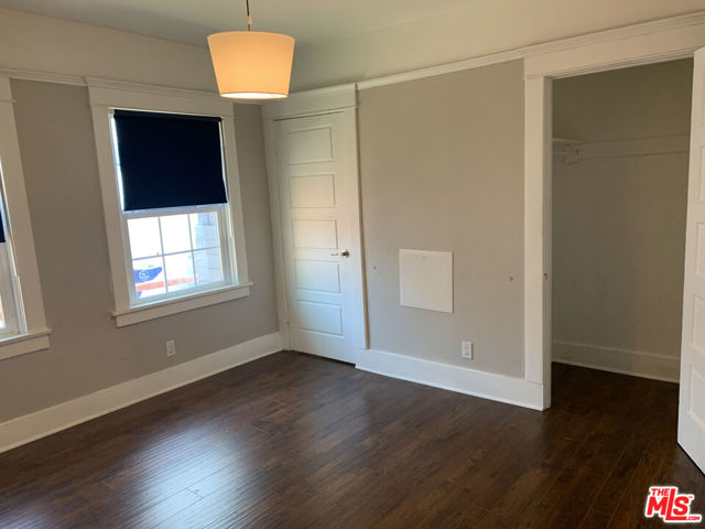 220 Palm Place, Pomona CA: https://media.crmls.org/mediaz/07d74d39-7850-4b13-9c99-0209bacff197.jpg