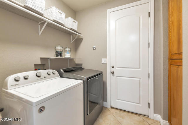 7142 W Avenue A4, Lancaster CA: https://media.crmls.org/mediaz/07d7aae3-6655-44e8-9791-e089d91ee821.jpg