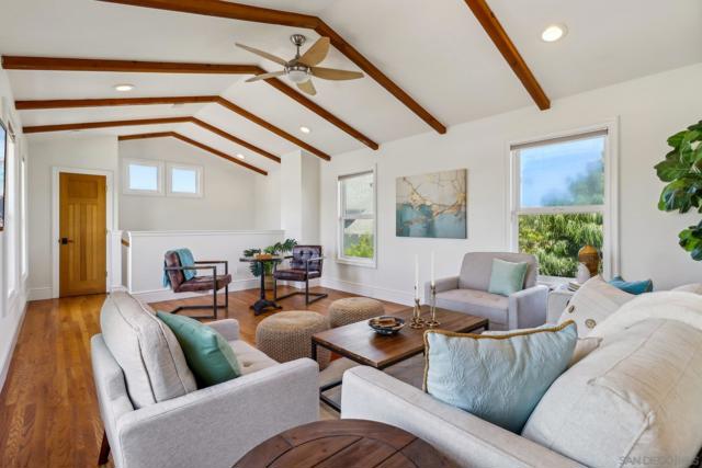 4463 Maryland St, San Diego CA: https://media.crmls.org/mediaz/07d96066-474f-4695-b2f3-963d68becb29.jpg
