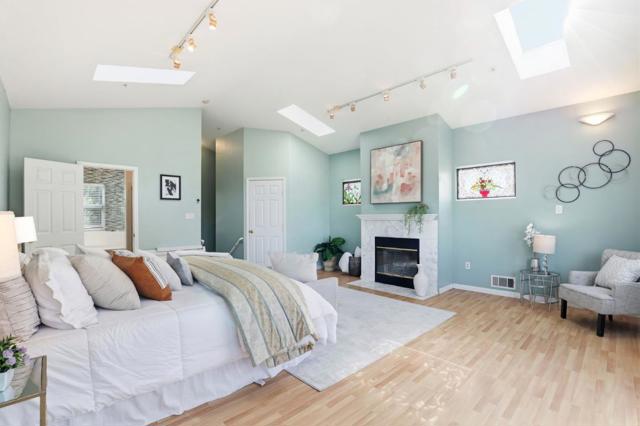 5 Hibbert Court, Pacifica CA: https://media.crmls.org/mediaz/07d9857f-42a2-4d92-9e34-a8d56a7a1daa.jpg