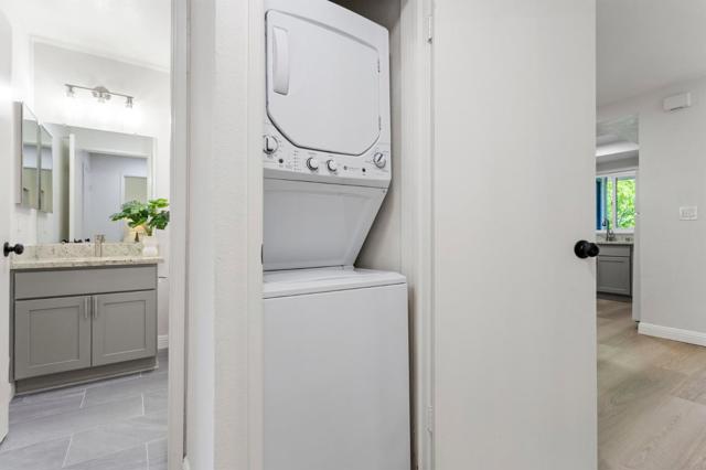 46774 Winema, Fremont CA: https://media.crmls.org/mediaz/07d9b840-aec8-4697-b6fa-3169cb6e85ba.jpg