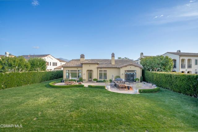 5675 Via Bonita, Newbury Park CA: https://media.crmls.org/mediaz/07da857d-8af6-4319-9661-36f65f289174.jpg