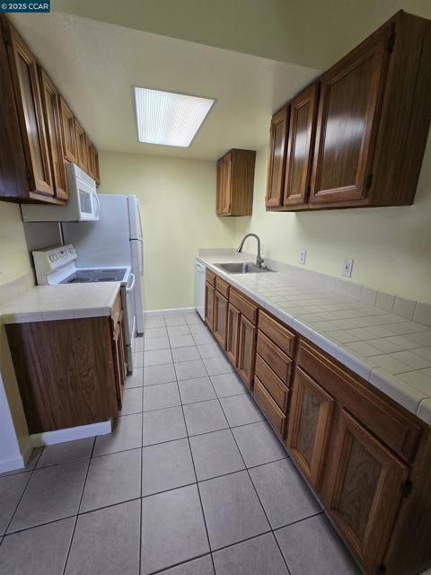 1520 S 55th, Richmond CA: https://media.crmls.org/mediaz/07daa885-f3fc-4f3a-a0b7-96ec79679d5b.jpg