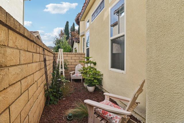 Detail Gallery Image 33 of 54 For 5544 Mill Creek Rd, San Diego,  CA 92130 - 4 Beds | 3 Baths